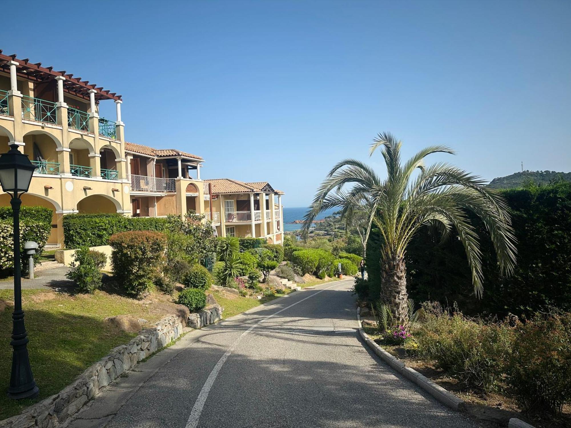 Cap Esterel Village Pierre & Vacance , Agay 4Prs Climatise-Wifi-Parking Inclus Saint-Raphael  Exterior photo